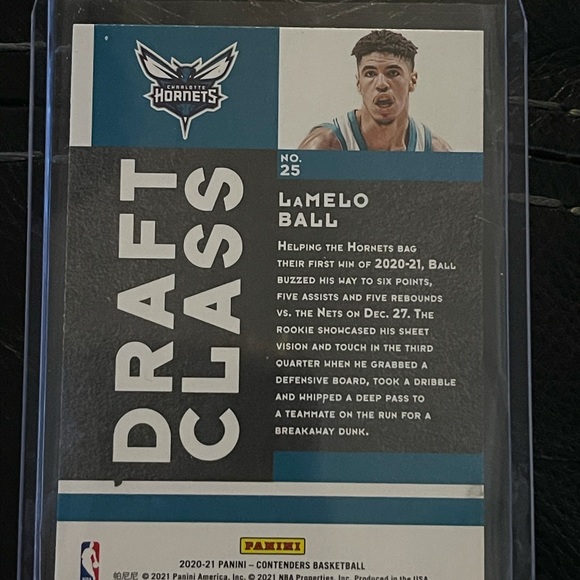 Lamelo Ball card - Picture 4 of 4